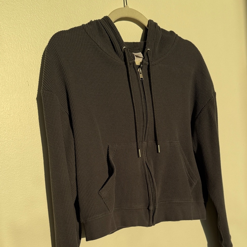 Auden Women's Grey Waffle Knit Hoodie